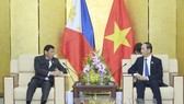 Chủ tịch nước Trần Đại Quang gặp song phương Tổng thống Philippines Rodrigo Duterte. Ảnh: TTXVN
