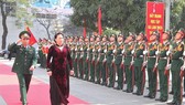 Chủ tịch Quốc hội Nguyễn Thị Kim Ngân thăm Bộ Tư lệnh Thủ đô Hà Nội 