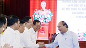 Xây dựng tòa án và nền tư pháp công khai, minh bạch, vì nhân dân phục vụ