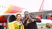 “Chị Hằng” Huỳnh Nguyễn Mai Phương bất ngờ vui Tết Trung Thu trên chuyến bay Vietjet