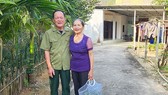 Vợ chồng lão nông nuôi 8 con thành nhà giáo