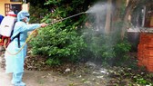 Việc phun hóa chất diệt muỗi ngừa SXH do lực lượng y tế thực hiện hoàn toàn miễn phí