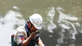Sông Tô Lịch bớt hôi sau 3 tuần làm sạch bằng công nghệ Nhật Bản