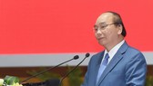 Thủ tướng Nguyễn Xuân Phúc: Xử lý nghiêm tổ chức, cá nhân vi phạm quy định phòng chống dịch 