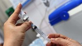 Bộ Y tế khuyến cáo theo dõi phản ứng thông thường nhưng diễn biến nặng sau tiêm vaccine Covid-19