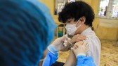 Nguyên nhân 2 học sinh ở Hà Nội và Bắc Giang tử vong sau tiêm vaccine Covid-19