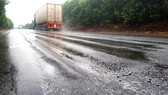 Chi chít vệt hằn lún bánh xe trên Quốc lộ 1A tuyến tránh thị xã Kỳ Anh