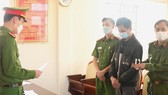 Cơ quan CSĐT Công an tỉnh Hà Tĩnh bắt Phạm Văn Tuấn. Ảnh: Công an Hà Tĩnh 