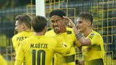 Dortmund hy vọng sẽ tiếp tục kéo dài thêm niềm vui chiến thắng tại Bundesliga. Ảnh: Getty Images