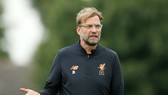 Nếu Liverpool thua vào thứ bảy này và cơ hội vô dịch khép lại, Jurgen Klopp càng trở thành tâm điểm của chỉ trích. Ảnh: Getty Images  