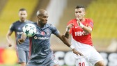 HLV Leonardo Jardim tin rằng AS Monaco (phải) vẫn còn cơ hội giành quyền vào chơi ở vòng 1/8 Champions League. Ảnh: Getty Images   