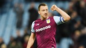 John Terry vẫn bền bỉ cống hiến cho Aston Villa. Ảnh: Getty Images