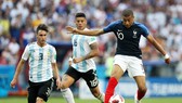 Mbappe đạt tốc độ phi thường trong trận đấu với Argentina. Ảnh: Getty Images