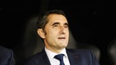 HLV Valverde tuyên bố Barca sẽ tiếp tục mua sắm. Ảnh: Getty Images
