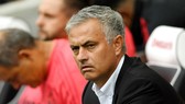 Một biểu hiện của Jose Mourinho trên băng ghế huấn luyện. Ảnh: Getty Images  