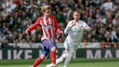 Cuộc đối đầu giữa Ramos và Griezmann hứa hẹn đầy “máu lửa”. Ảnh Getty Images.