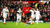 Nỗ lực ghi bàn của Paul Pogba đã không đủ giúp Quỷ đỏ nối dài mạch thắng. Ảnh: Getty Images