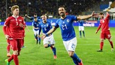 Fabio Quagliarella trở thành cầu thủ lớn tuổi nhất ghi bàn cho tuyển Italia. Ảnh: Getty Images