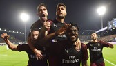 Niềm vui chiến thắng của AC Milan đã không trọn vẹn. Ảnh: Getty Images