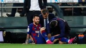 Hình ảnh đáng lo về thể trạng của Lionel Messi liên tục xuất hiện. Ảnh: Getty Images