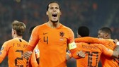 Virgil van Dijk rút khỏi tuyển Hà Lan vì “lý do cá nhân”. Ảnh: Getty Images