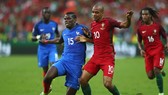 Pháp (trái) sớm có cơ hội phục thù Bồ Đào Nha sau thất bại ở chung kết EURO 2016. Ảnh: Getty Images