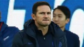 HLV Frank Lampard thất vọng khi một lần nữa Chelsea gục ngã trên sân nhà. Ảnh: Getty Images