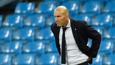 HLV Zinedine Zidane cố duy trì sự tập trung cho các học trò.