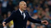 HLV Zinedine Zidane thận trọng trong phát biểu có liên quan Chủ tịch Florentino Perez.