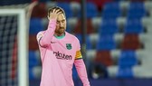 Những bàn thắng của Lionel Messi không thể bù đắp cho sai lầm phòng ngự. Ảnh: Getty Images