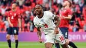 Raheem Sterling ghi bàn thắng duy nhất giúp tuyển Anh. Ảnh: Getty Images
