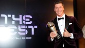 Robert Lewandowski đã được bầu chọn là Cầu thủ xuất sắc nhất thế giới lần thứ 2.
