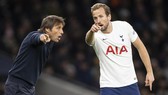 Harry Kane tin rằng cầu thủ Tottenham đang ủng hộ HLV Antonio Conte. Ảnh: Getty Images