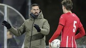 Ruud van Nistelrooy chính thức bước vào sự nghiệp huấn luyện tại PSV Eindhoven.