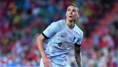 Darwin Nunez đã có màn ra mắt không suôn sẻ cùng Liverpool.
