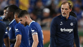 HLV Thomas Tuchel nổi giận khi Chelsea bị Arsenal vùi dập 4-0.