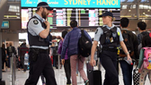 An ninh được tăng cường tại sân bay Sydney sau khi âm mưu tấn công khủng bố bị phá. Ảnh: THE AUSTRALIAN
