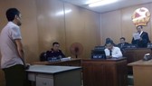 TAND TPHCM đã tuyên phạt Nguyễn Hoàng Dương (33 tuổi) mức án 7 năm tù về tội “Gián điệp”, 1 năm tù về tội “Cưỡng đoạt tài sản”