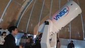 Ống kính quan sát của Đài thiên văn Hòa Lạc