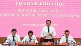 Đồng chí Nguyễn Xuân Thắng - Bí thư Trung ương Đảng, Giám đốc Học viện Chính trị Quốc gia Hồ Chí Minh  phát biểu đề dẫn tọa đàm 