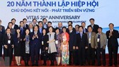 Thủ tướng  Nguyễn Xuân Phúc và các đại biểu dự lễ. Ảnh: TTXVN