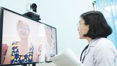 Bác sĩ Trung tâm Y tế quận Gò Vấp thăm khám trực tiếp bệnh nhân  trên nền tảng ứng dụng True Conf