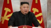 Lãnh đạo Triều Tiên Kim Jong-un phát biểu tại sự kiện kỷ niệm 67 năm kết thúc Chiến tranh Triều Tiên. Ảnh: KCNA