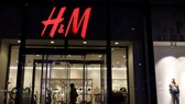 Yêu cầu H&M đình chỉ, thu hồi sản phẩm vi phạm chủ quyền Việt Nam