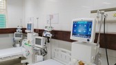 Tặng BV điều trị Covid-19 An Bình thiết bị y tế trị giá 2,9 tỷ đồng