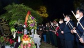 Thủ tướng Chính phủ Phạm Minh Chính và đoàn công tác Trung ương dự lễ viếng, dâng hương, dâng hoa tưởng niệm Đại tướng Võ Nguyên Giáp. Ảnh: VGP