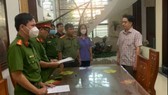 Cơ quan chức năng đọc lệnh bắt ông Nguyễn Tấn Long