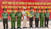 Đại úy Thái Ngô Hiếu tại lễ  công bố quyết định thăng quân hàm  do Công an tỉnh Đồng Nai tổ chức