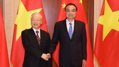 Tổng Bí thư Nguyễn Phú Trọng hội kiến  Thủ tướng Trung Quốc Lý Khắc Cường, sáng 1-11. Ảnh: TTXVN