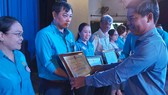 Trao 165.000 suất học bổng Nguyễn Đức Cảnh